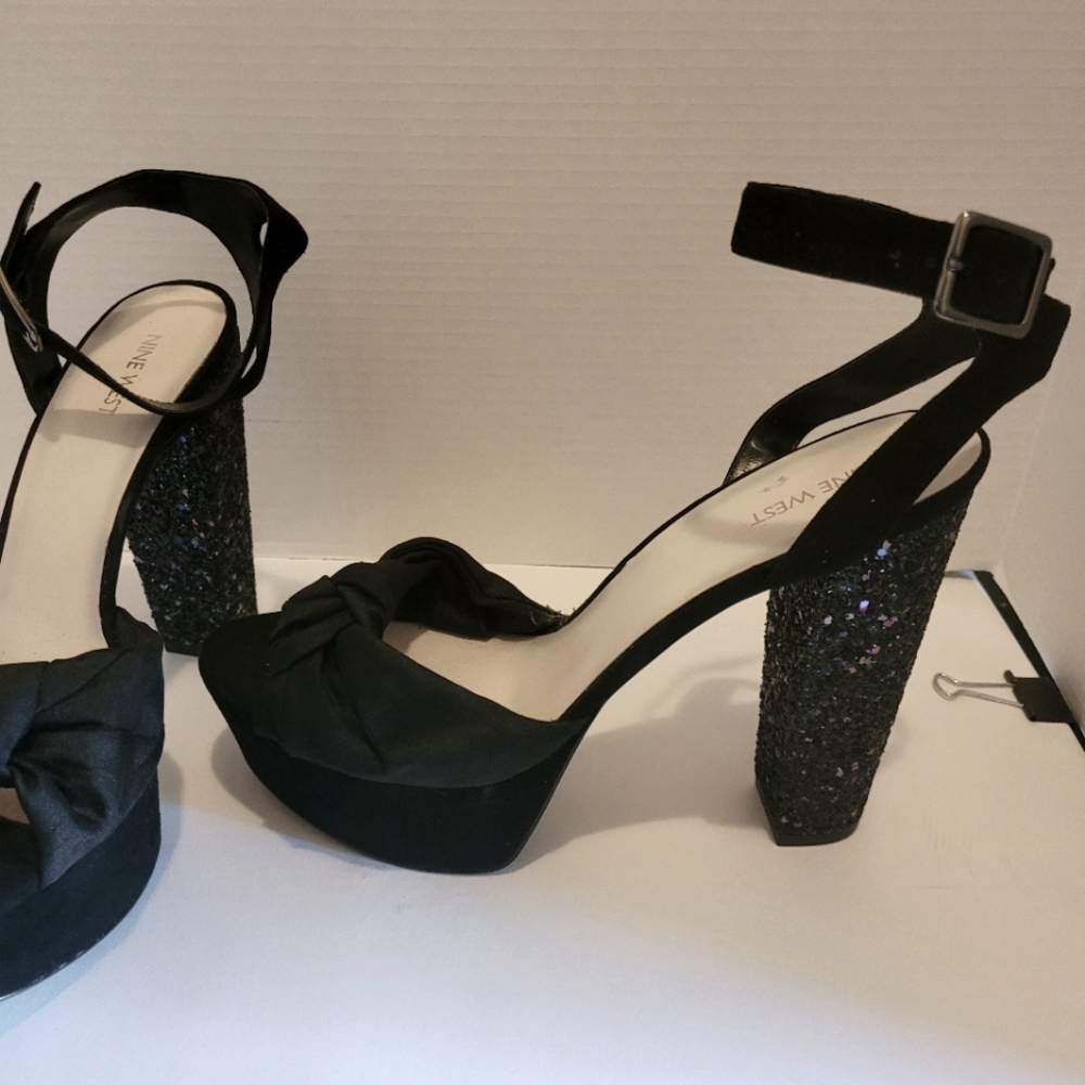 Size 12M Nine West Glitter Platform Heels